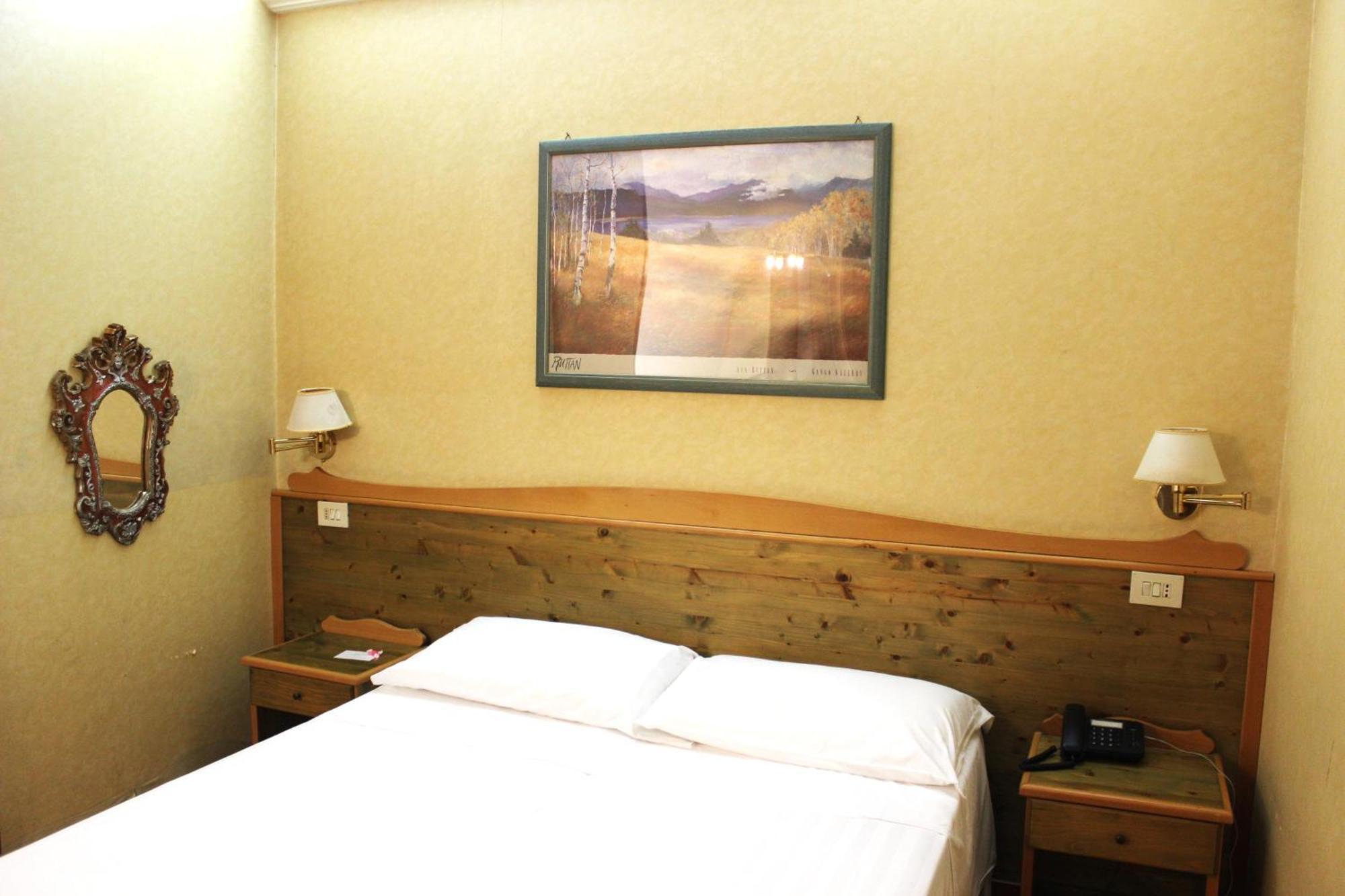 Phi Hotel Ambra Пескара Экстерьер фото